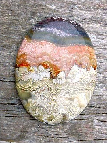CRAZYLACE AGATE CABOCHON (Mexico) - (All uses, N)